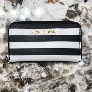 Black and White Michael Kors Wallet